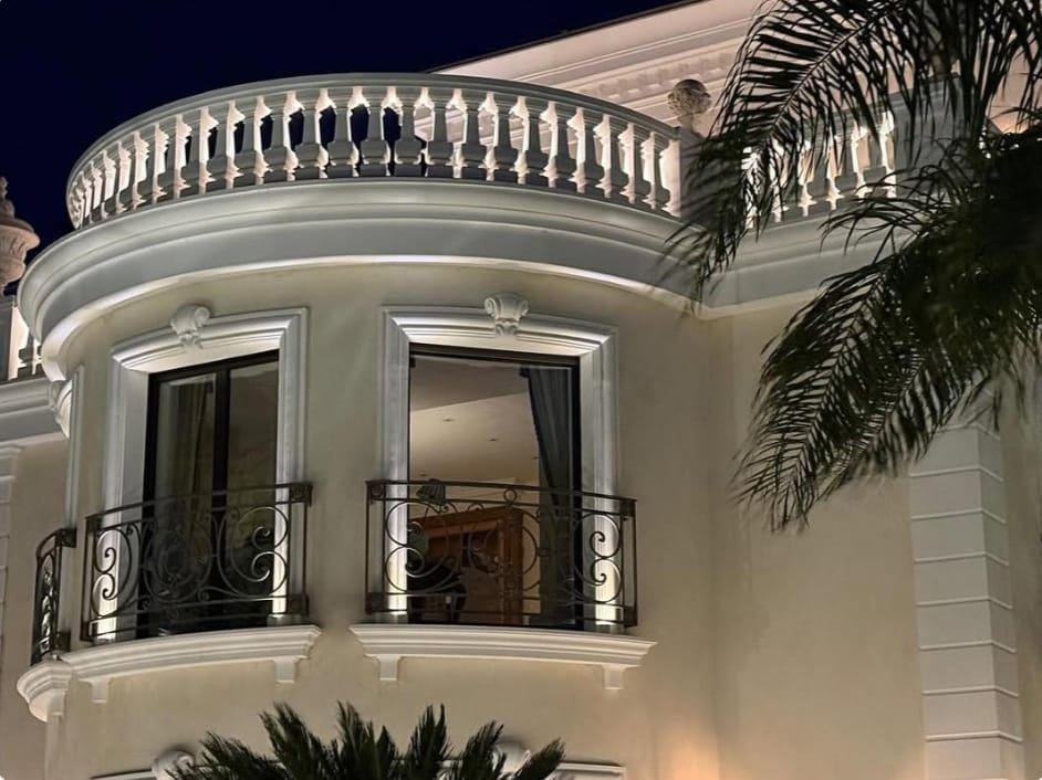 Обновлённое, рабочее наружное LED-освещение, Cap d'Antibes
